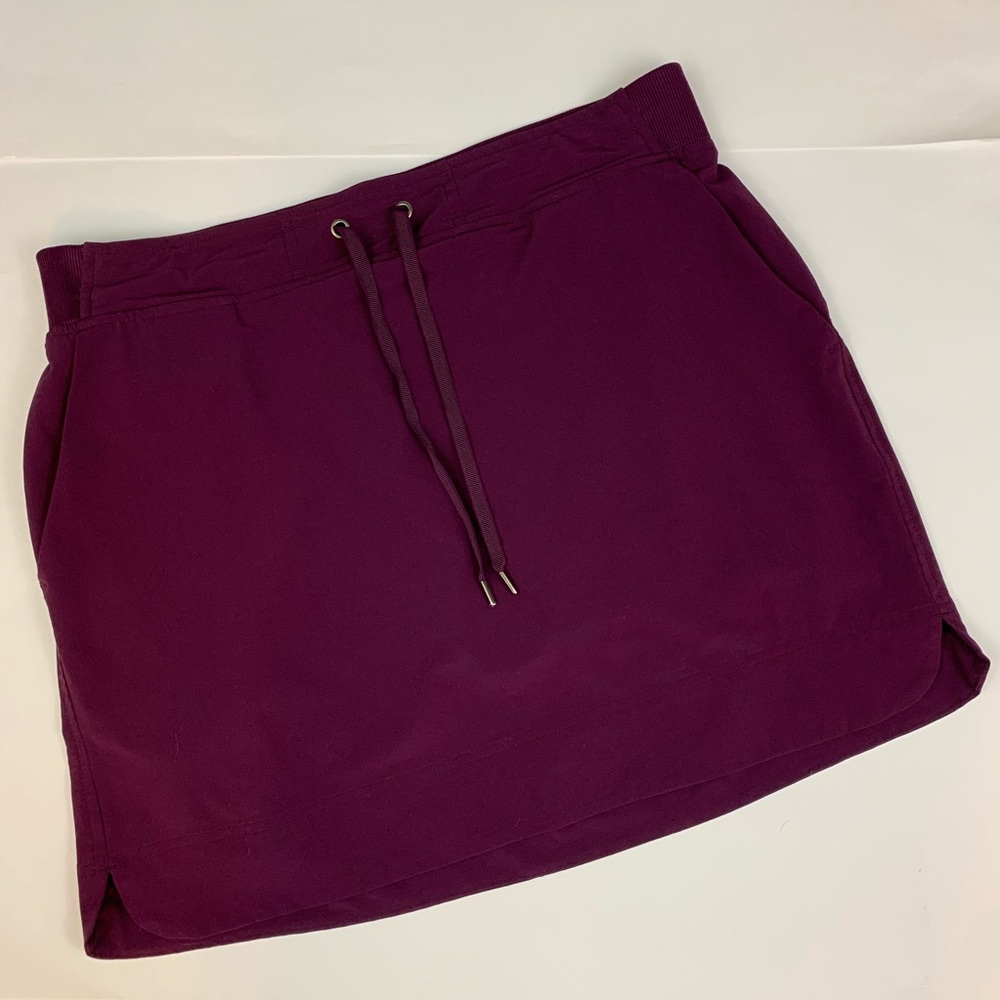 Athleta Plum Midtown Skort